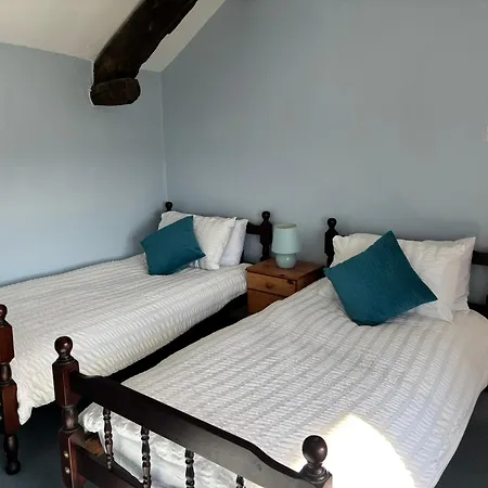 Kingate Casa de Férias *